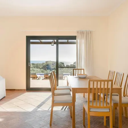 Saluto By Vintage Travel Villa *