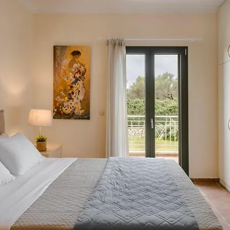 Saluto By Vintage Travel Villa *